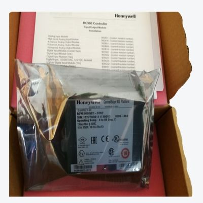 HONEYWELL CC-PUIO31 51454220-176 UNIVERSAL I/O MODULE