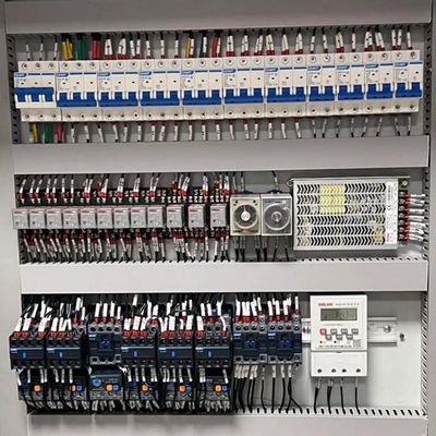 Nuevo y original controlador PLC PAC IC755CSS12CDB con un año de garantía y servicio en línea las 24 horas